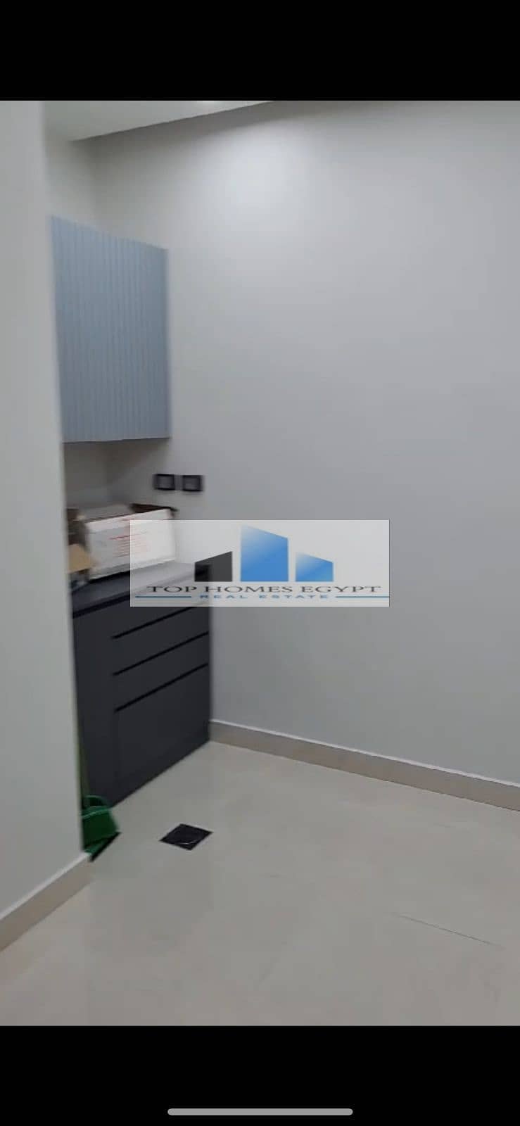 Medical Clinic for rent 43 SQM fully finished with ACs in All Seasons Park Mall at Madinaty 9