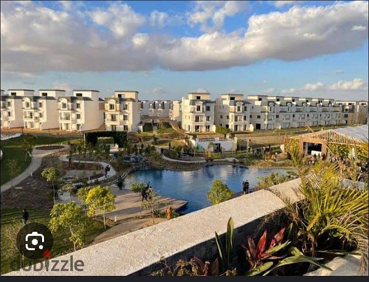 View and receive immediately a townhouse with an independent garden in Mountain View next to New Giza 10