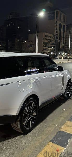 Range Rover Vogue 2025 for rental رنج روفر موديل٢٠٢٥ للايجار 4