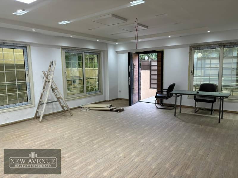 Office for rent 800 m in maadi          L-W 554 4