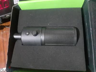 مايك رايزر سايرن اكس/Razer Seiren X