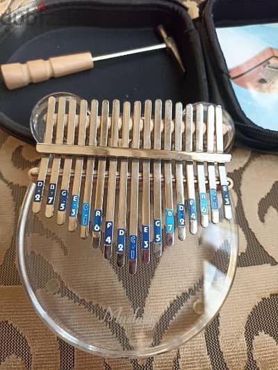 acrylic crystal clear kalimba, thumb piano, mouse shaped