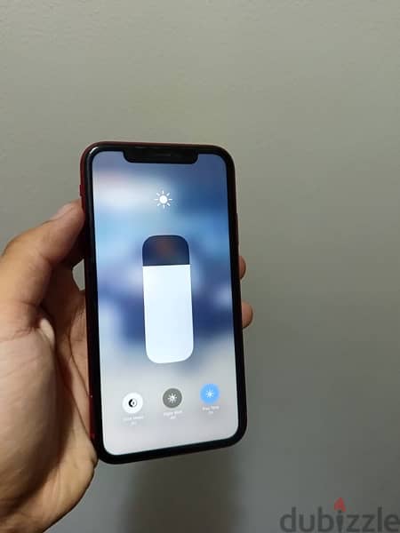 iPhone XR حالة ممتازه بيع او بدل ب ايفون اعلي 4