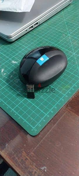 Microsoft Sculpt wirelss mouse 1