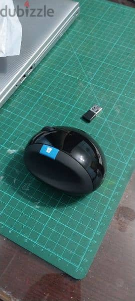 Microsoft Sculpt wirelss mouse 2