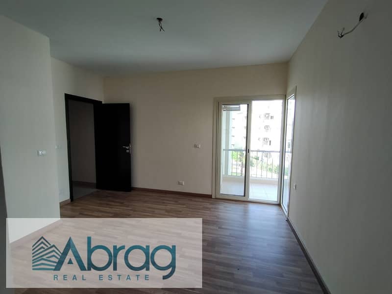 For rent apartment 134, 3 bedrooms, 2 bathrooms, The Address Sheikh Zayed Compound 13