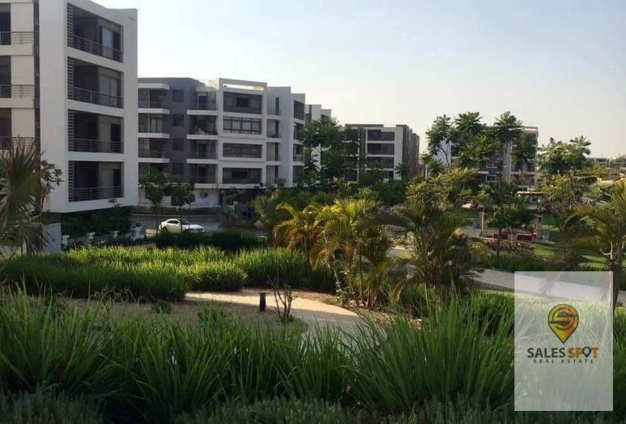 With a 5% down payment Studio apartment of 81 square meters for sale in Taj City Compound 8