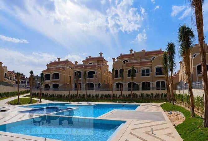 Classic town villa 275m ready to move with installments in La Vista Sherouk 4