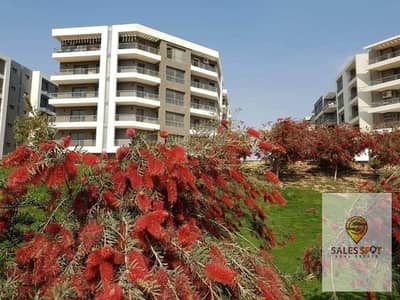 With a 5% down payment, a 151 sqm, 3-bedroom apartment in the best location for sale in Taj City Compound - Taj City New Cairo in the First Settlement