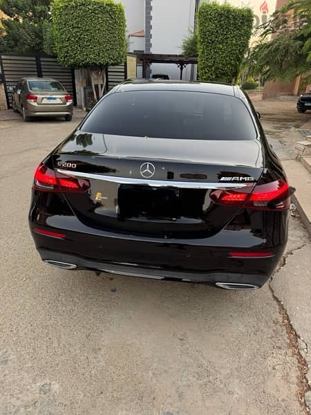 Mercedes-Benz E200 2021 with 26 months license 2