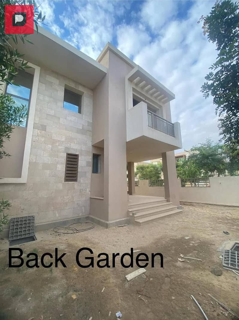 Independent villa for sale in the First Settlement, New Cairo, Taj City Compound, directly in front of Cairo Airport, Taj City New Cairo 39