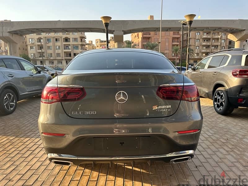 GLC 300 2021 فابريكا بالكامل بدون خربوش صيانات وكيل منتظمه 5