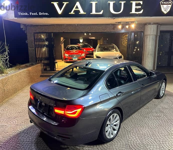 BMW 318 2016 9