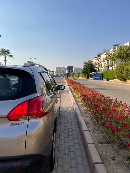 Peugeot 2008 2015 8