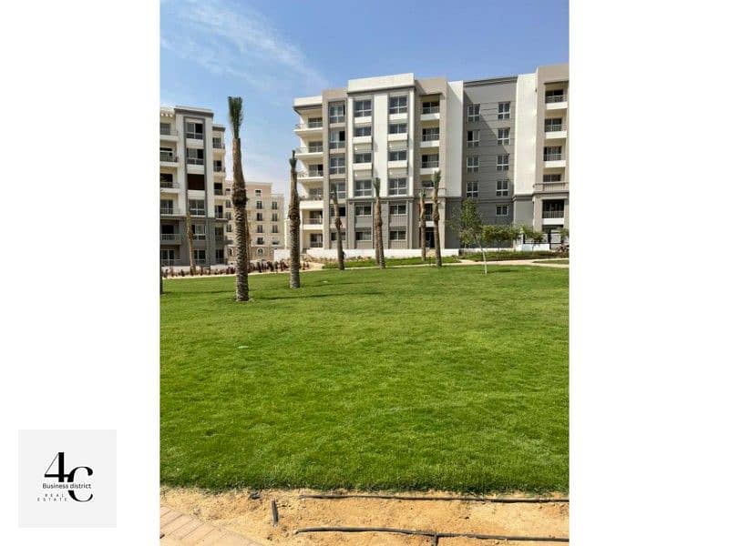 The lowest price of an apartment 185m for sale, ready to move 3 bedrooms, a landscape view in Hyde Park in the Fifth Settlement 1