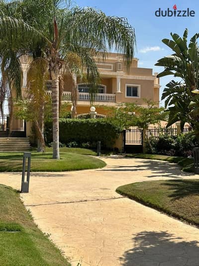 Standalone villa 577 sqm / immediate receipt / for sale in El Shorouk in installments