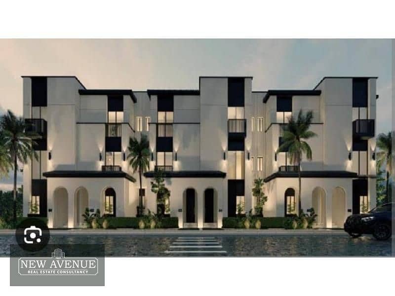 Townhouse with lowest down payment -Mostakbal city 12