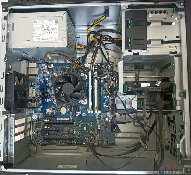 Hp z240 workstation 1