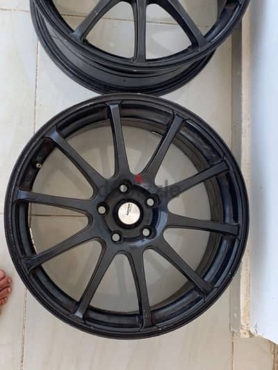 Golf rims advan