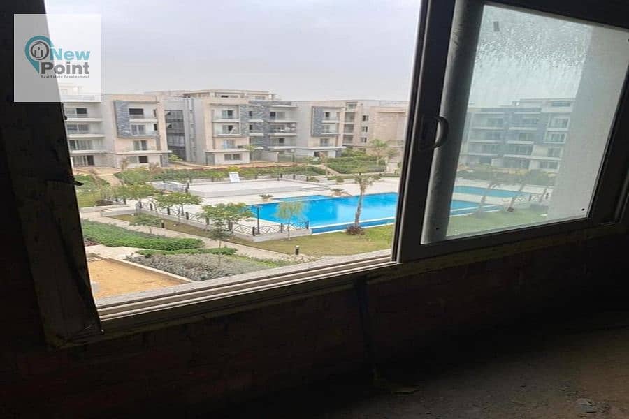 Apartment 157 meters with garden, fully finished, ready for delivery in Galleria Compound 3