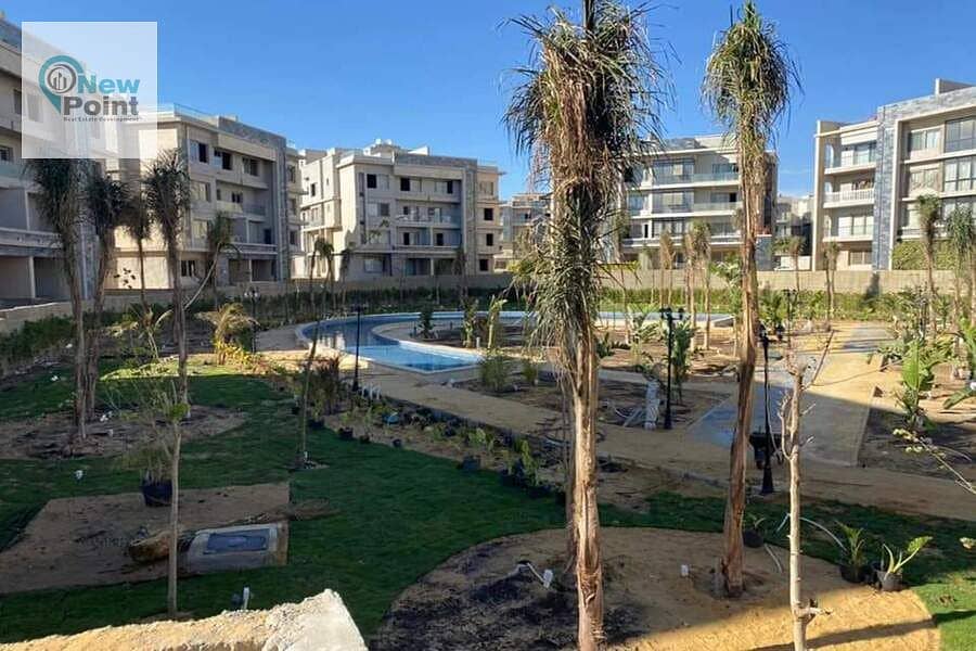 Apartment with garden for sale in Galleria Compound, immediate receipt, fully finished, Galleria Residence 10