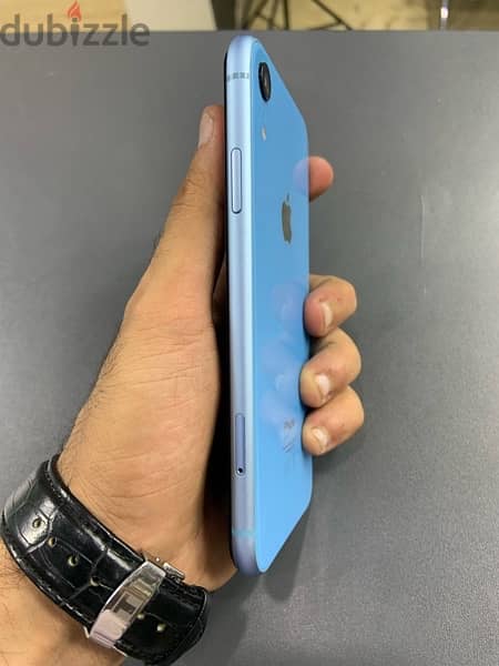 iPhone XR 256 خطين b:80% 1