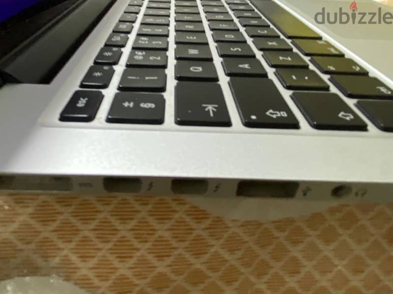 MacBook Pro 2015 (used) 5