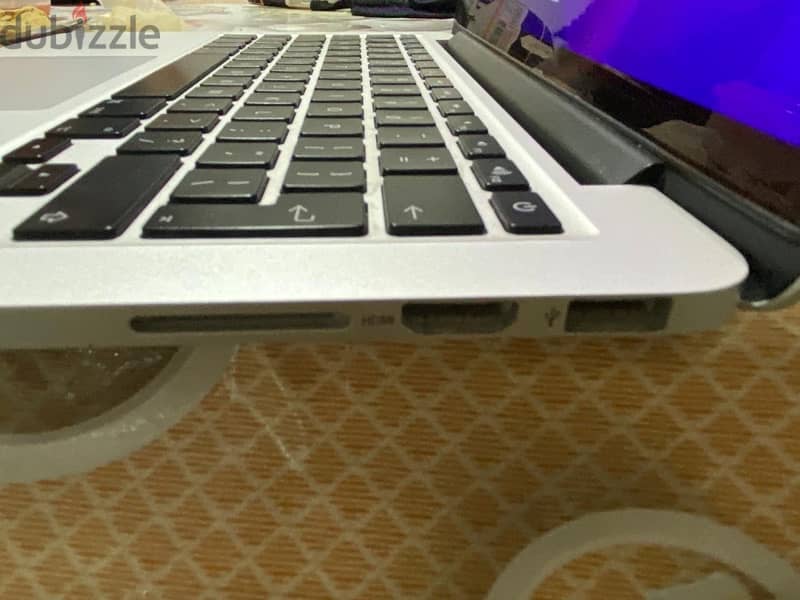 MacBook Pro 2015 (used) 6