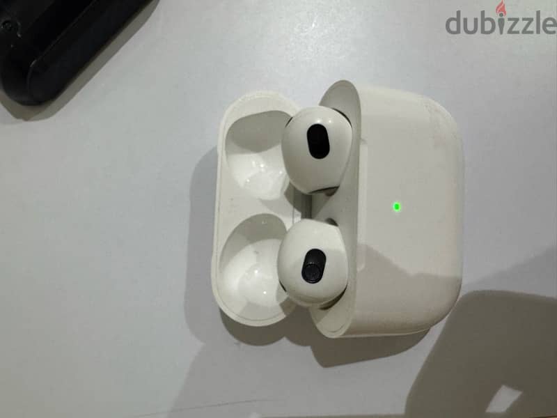 apple airpods 3 original ابل ايردوبز ٣ اصليه 3