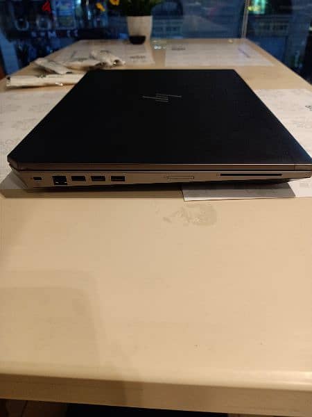 hp zbook 17 g5 i5 8gen 13