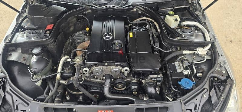 Mercedes-Benz C180 2012 11