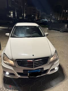 Mercedes-Benz C180 2012