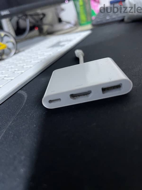 Apple USB-C HUB HDMI+USBC+USB اصليه من تريد لاين 2