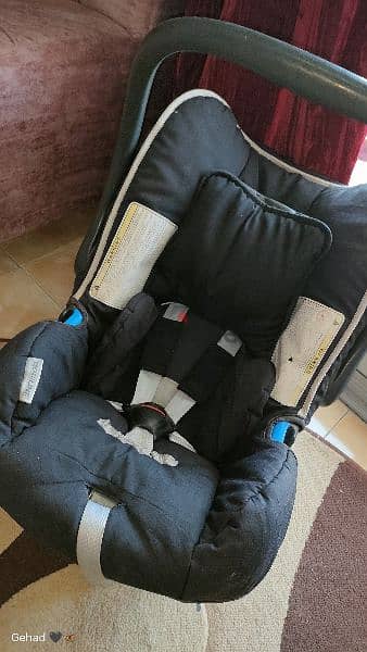 كارسيت britax. مستعمل بحاله جيده جدا 7