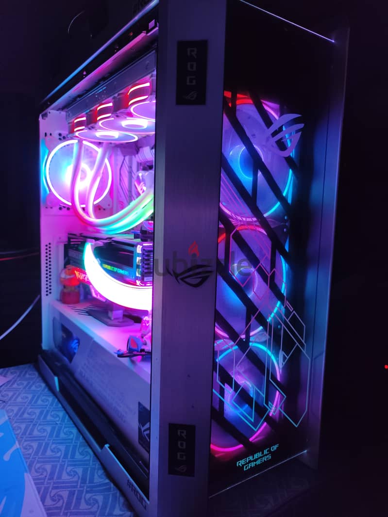 ASUS ROG Strix Helios White Edition كيسه فاضيه مع 3 مراوح 140 ARGB 0