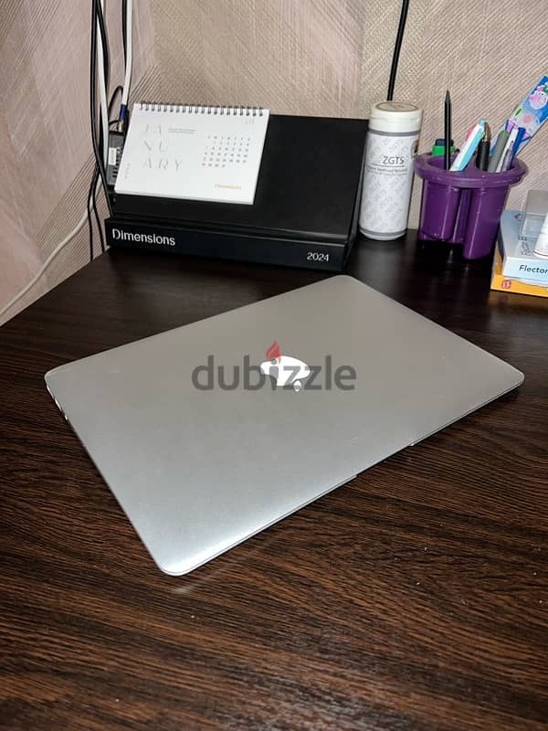 apple macbook AIR 2017 2