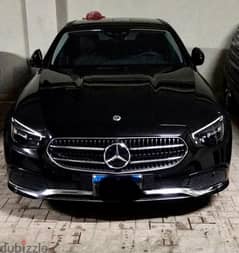 Mercedes-Benz E200 2023 fully loaded 0