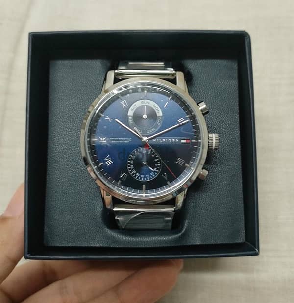 Tommy Hilfiger Watch 1