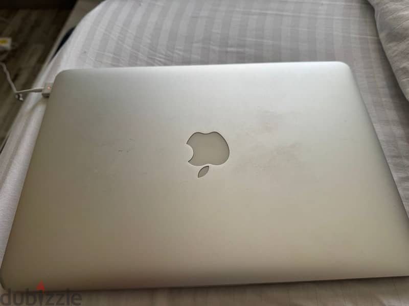 MacBook Pro (retina , 13-inch early 2015) 3