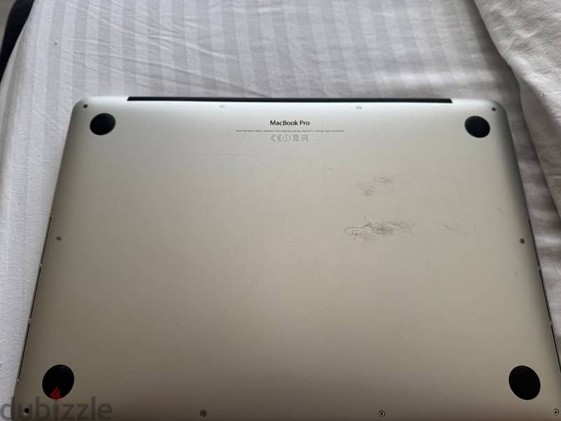 MacBook Pro (retina , 13-inch early 2015) 4