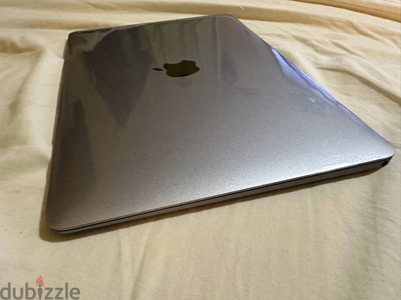 Apple macbook 12 inch 7