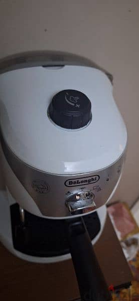 delongy coffe machine 1