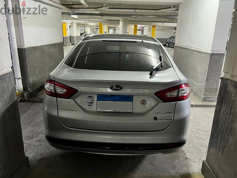 Ford Fusion Liftback 2019 1