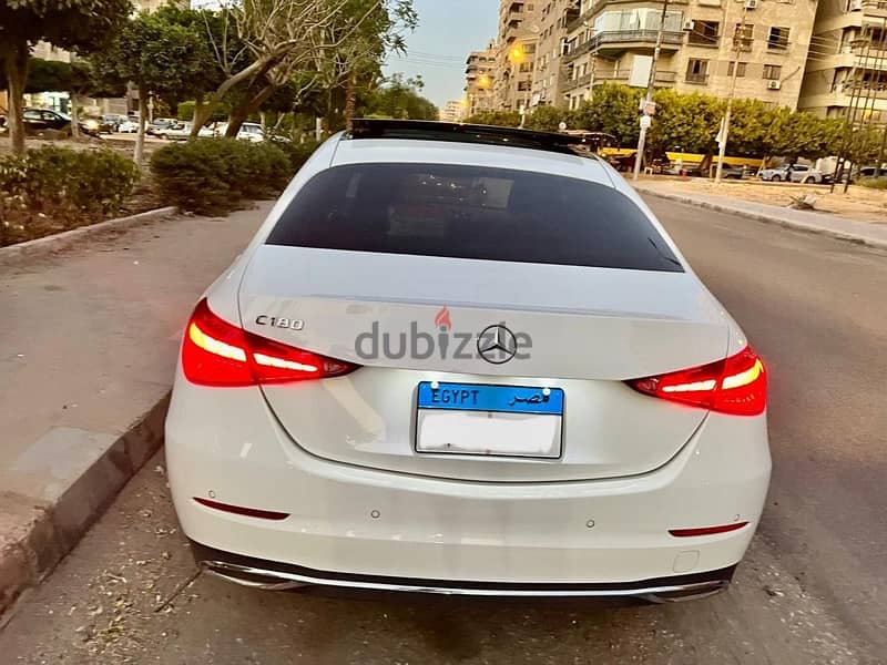 Mercedes-Benz C180 2023 wakeel zero 10