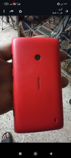 Nokia lumia520 and 950xl 1