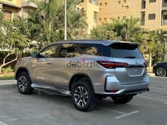 Toyota Fortuner 2025