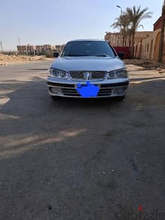 نيسان صني 2000