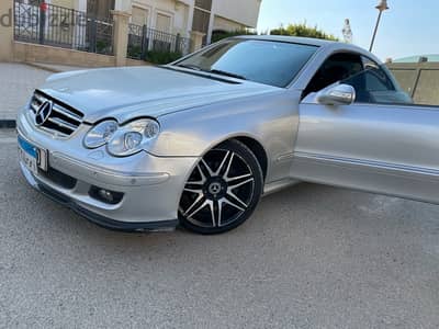 Mercedes-Benz CLK-Class 2004