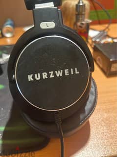 Kurzweil HDM1 studio Headphone