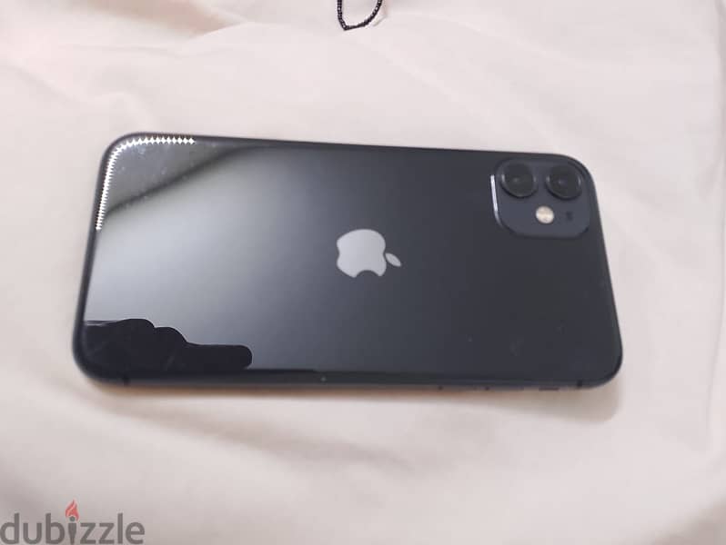 iPhone 11 black 5